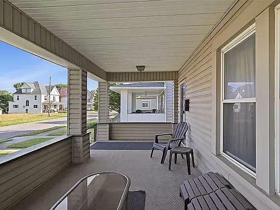 433 S Oakland Ave — Photo 4