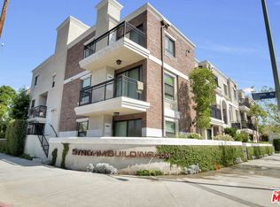 10455 Magnolia Blvd, North Hollywood, CA 91601