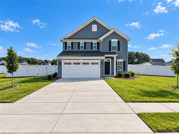 212 Pungo Cir, Moyock, NC 27958