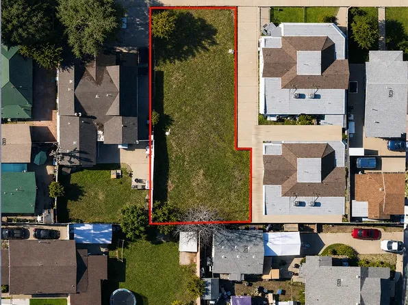 348 N Palomares St #35, Pomona, CA 91767