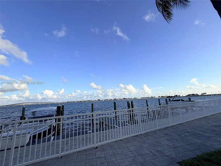 2101 Brickell Ave #2202 — Photo 18