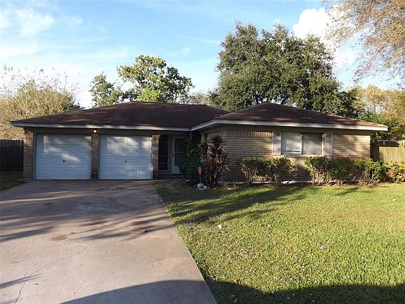 2nd image of 2810 7th Ave N