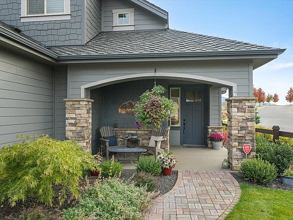 4th image of 24302 E Pinnacle Ct