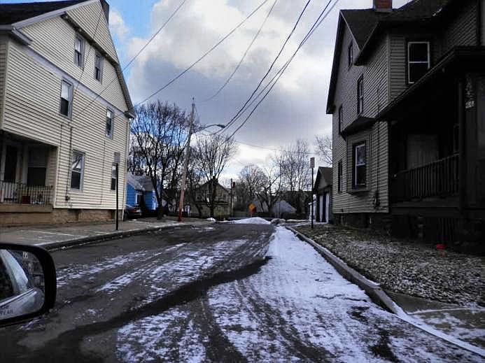 2nd image of 22 Emerson Park