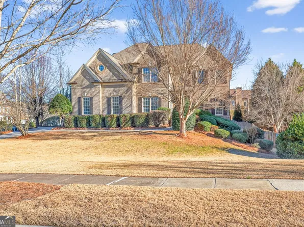 1867 Trilogy Park Dr, Hoschton, GA 30548