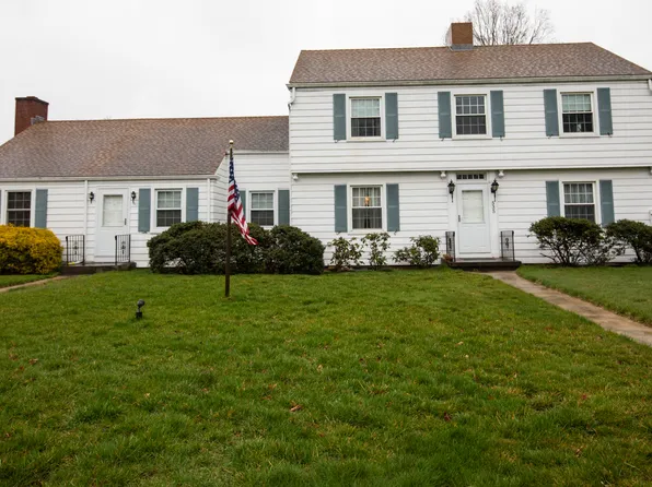 535 Thompson Avenue, East Haven, CT 06512