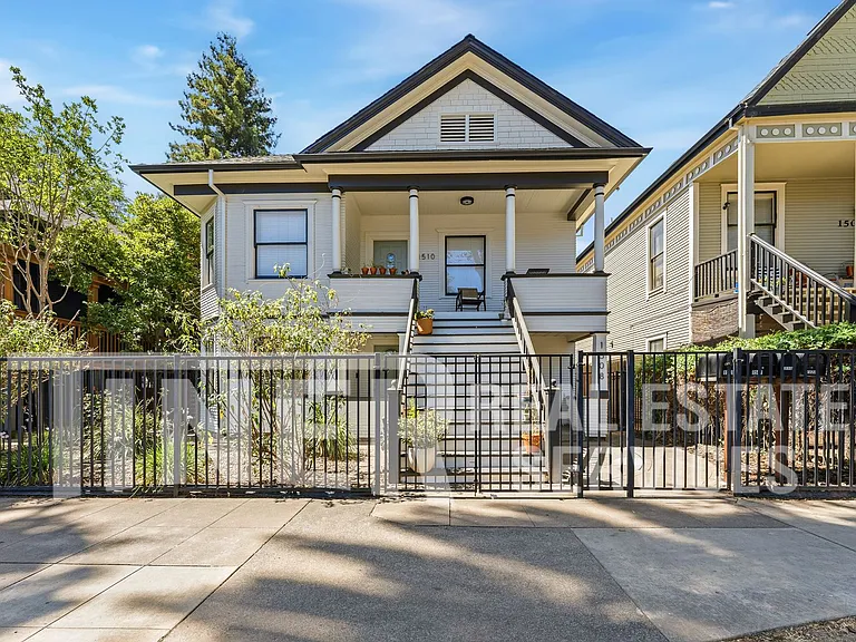 1508 E St — Photo 1