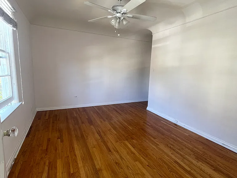 1955 Palmerston Pl — Photo 12