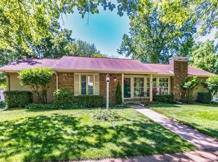 734 Memoir Ln, Ballwin, MO 63021