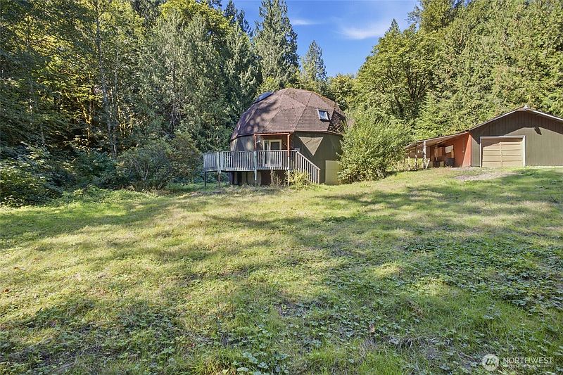 2nd image of 12932 231st Avenue SE