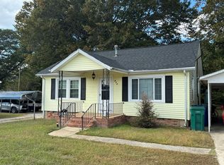 811 Durst Ave E, Greenwood, SC 29649