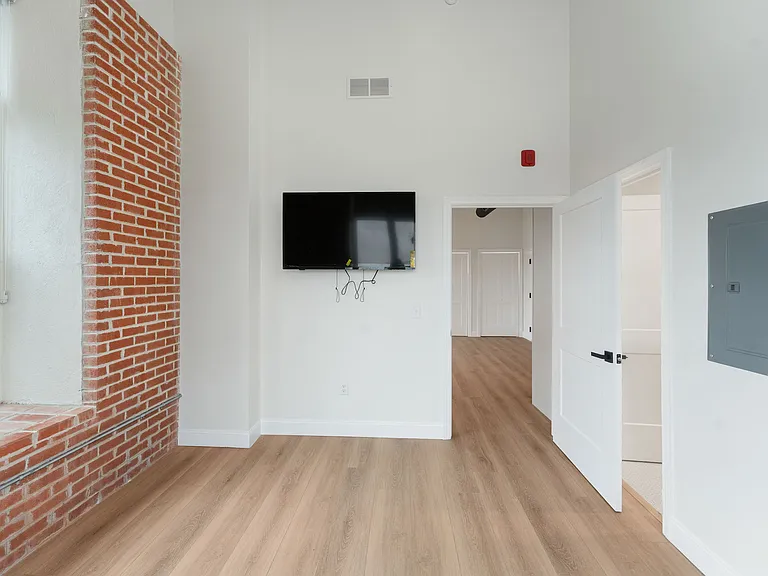 64 Mill St #9 — Photo 5