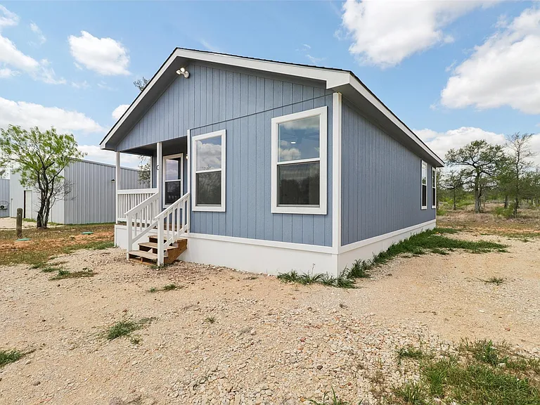 1087 Schubert Ln #C — Photo 3