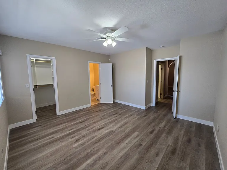4647 Marnell Dr — Photo 16