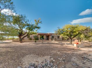 10530 E Snyder Rd, Tucson, AZ 85749