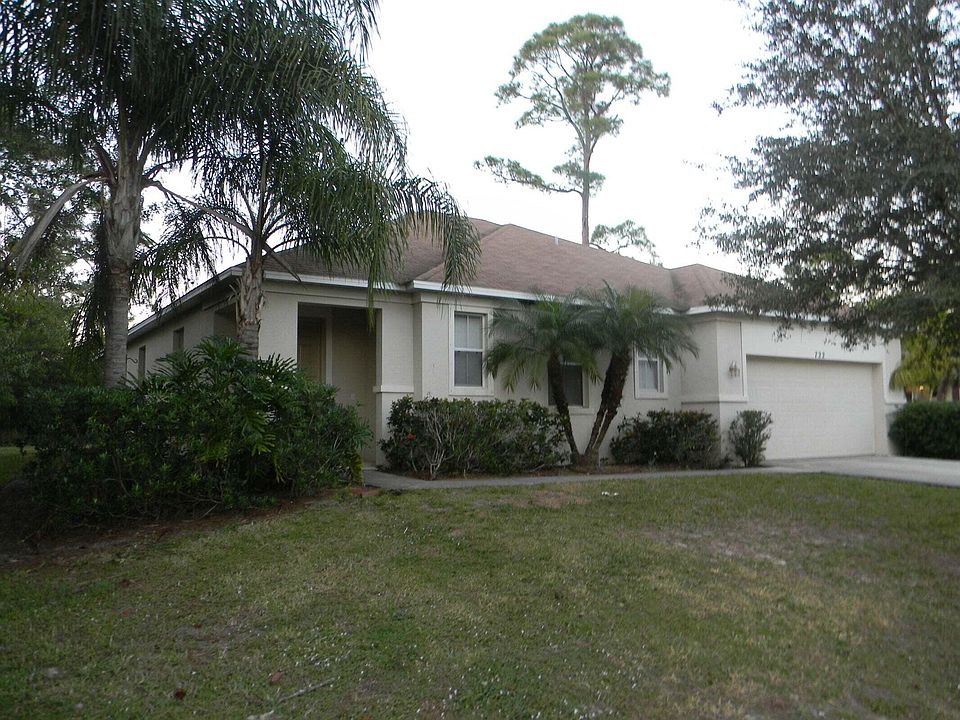 1st image of 722 NW Fairhaven Dr