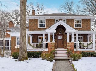 670 Forest Ave, Glen ellyn, IL 60137