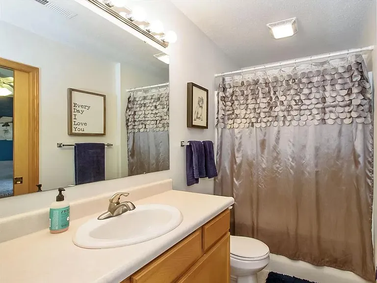 510 Sicily Ct — Photo 12