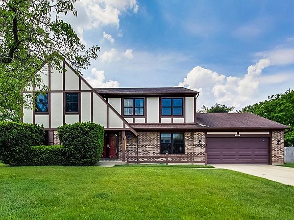 3rd image of 2324 N James Ct