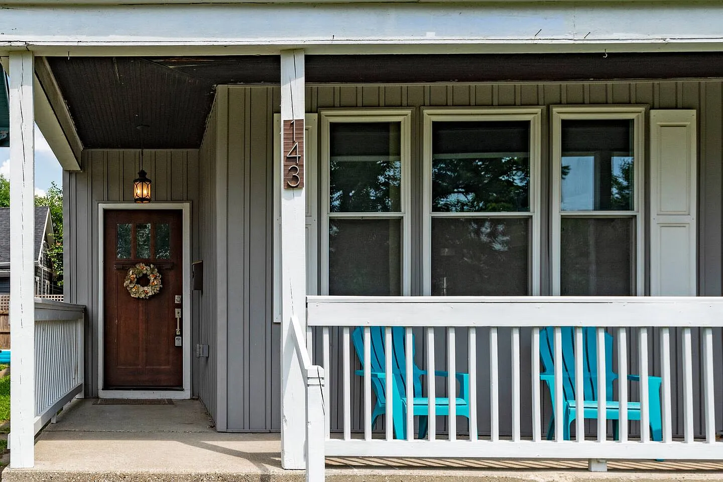 3 bed, 2.5 bath, 2100 sqft, $3,000 — Photo 2