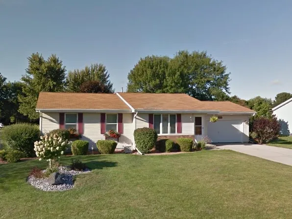 2113 Ontario Dr, Janesville, WI 53545