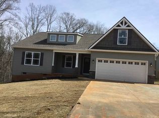 24 Lakefront Cir, Lyman, SC 29365