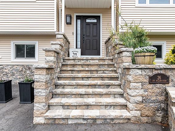 4th image of 26 Ivy Hollow Ct