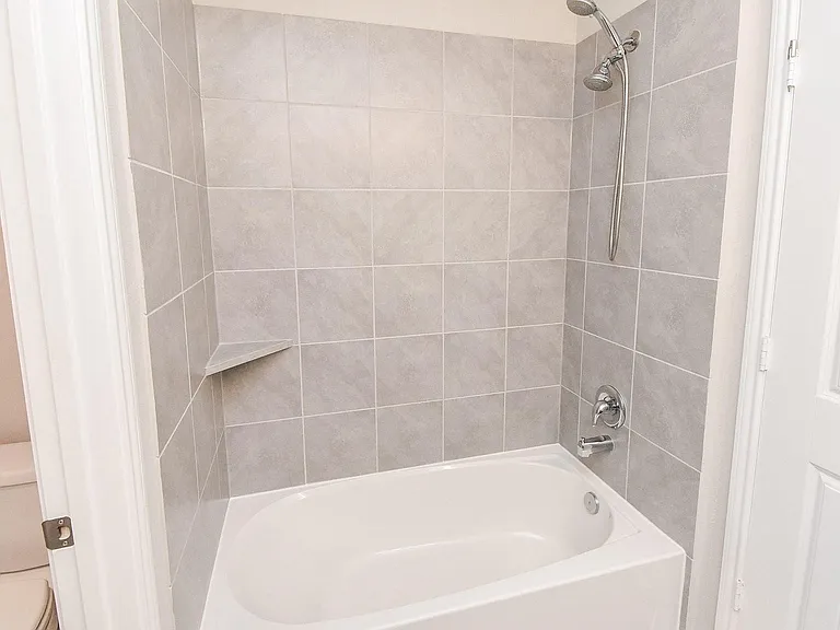 1334 Bellingham Park Dr — Photo 27