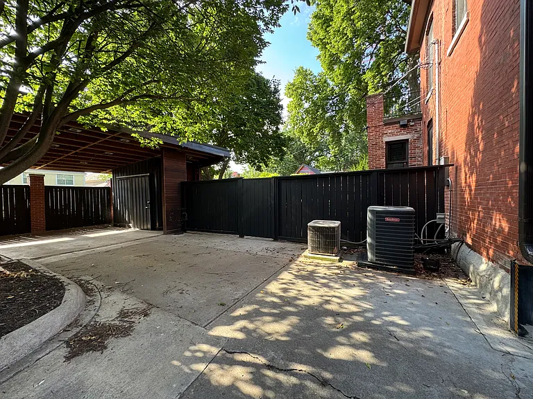 3011 Grand Ave — Photo 39
