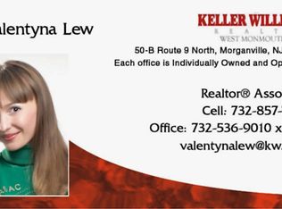 4 La Jolla Ct, Old Bridge, NJ 08857