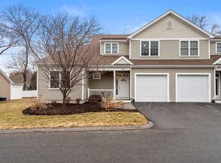 70 Endicott St APT 901, Norwood, MA 02062