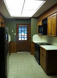 2nd image of 327 Jeanine St