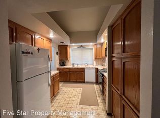 2021 Stracker Way, Modesto, CA 95350