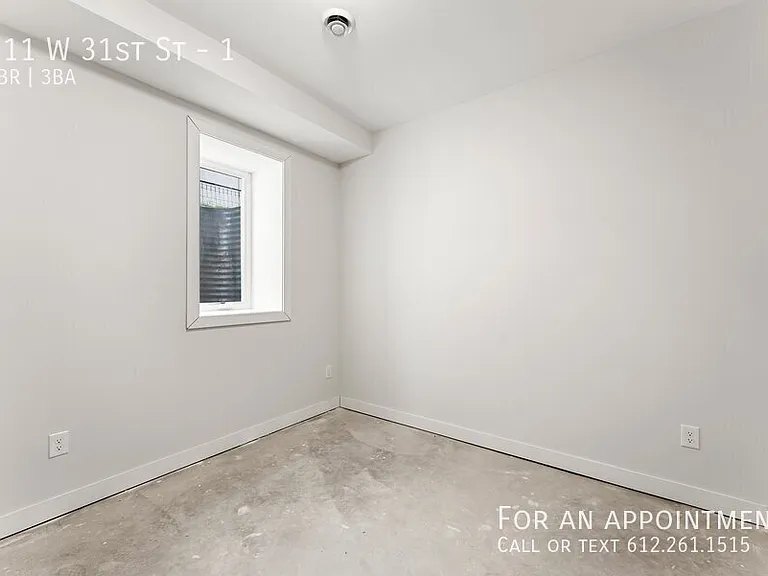 911 W 31st St #1 — Photo 30