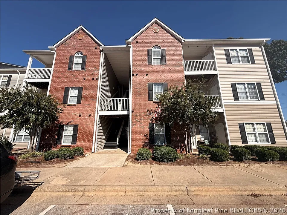 635-306 Marshtree Ln