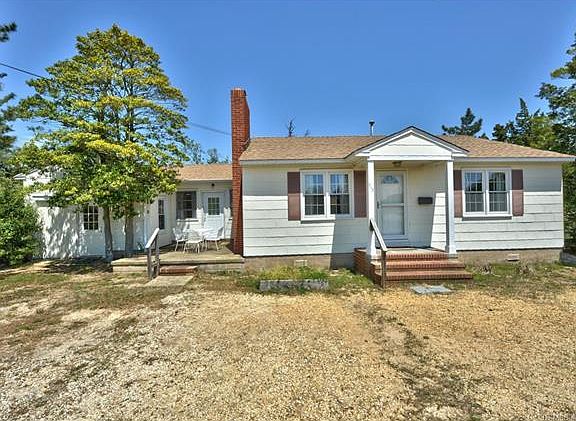 3rd image of 915 Barnegat Ave