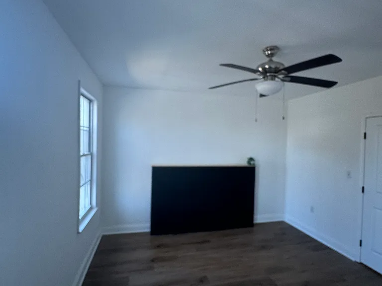 724 N Hilton St — Photo 12