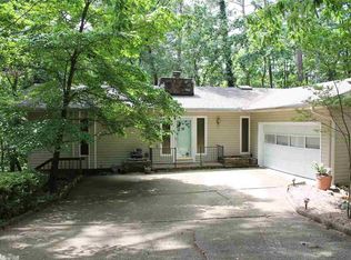 77 Pyrenees Way, Hot Springs Village, AR 71909