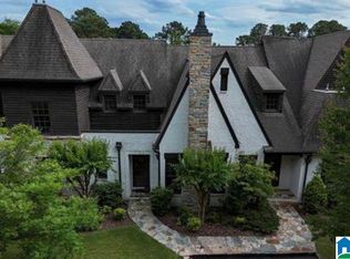 305 Heritage Dr, Vestavia Hills, AL 35216