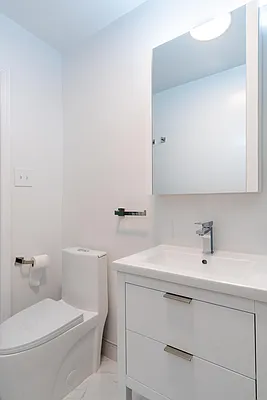 Rented by Julianna Realty Corp | media 41