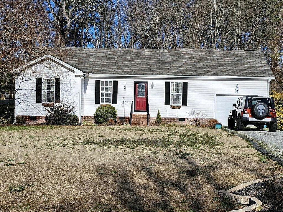 1st image of 203 Valleywood Drive