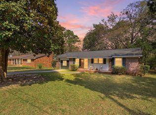 203 Forest Cir, Summerville, SC 29483