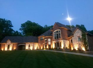 1010 Stonecastle Dr, O Fallon, MO 63366