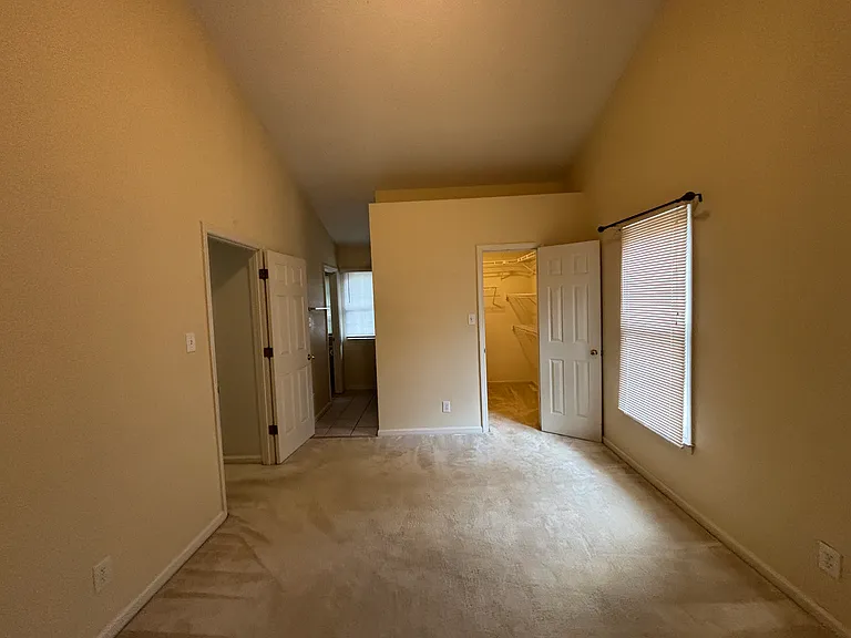 12 Bridgeport Dr — Photo 22