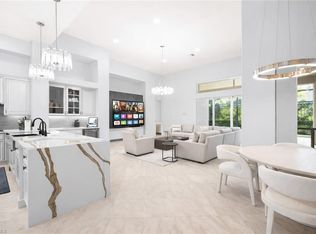 480 Terracina Way, Naples, FL 34119