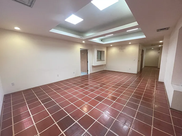 1709 Girard Blvd NE #1 — Photo 10
