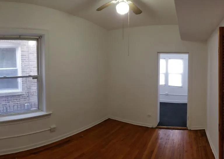 7112 S King Dr — Photo 10