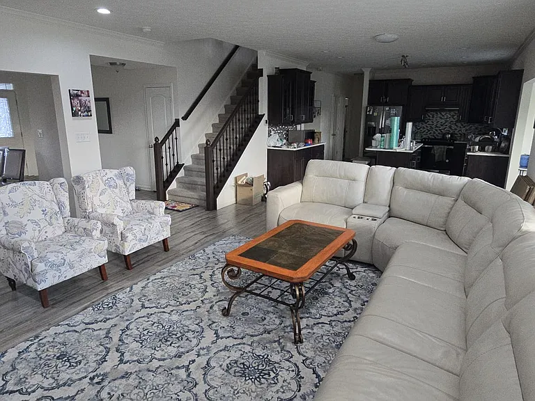 1710 Foudray Cir S — Photo 17