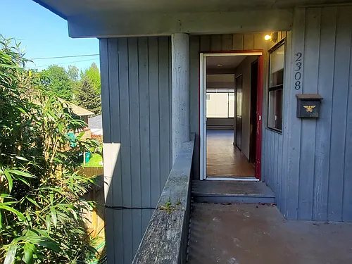 2308 49th Ave SW Photo 1