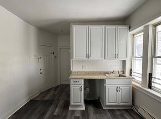 548 Avenue C #2B, Bayonne, NJ 07002
